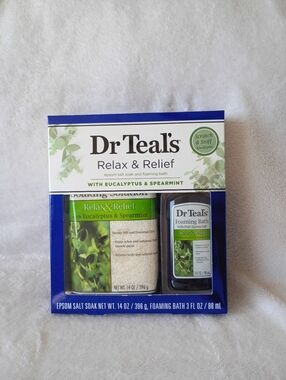 Dr Teal's Relax & Relief Eucalyptus & Spearmint Bath Set